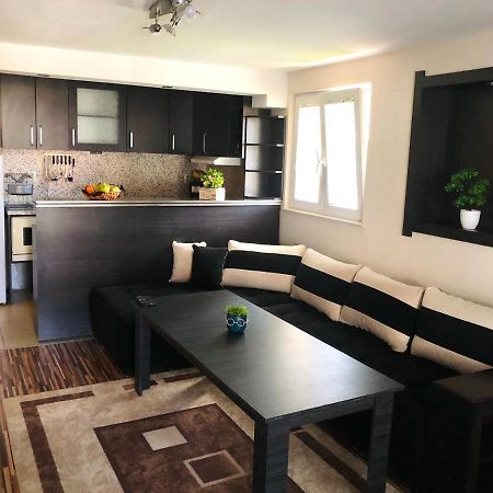 Pavlovi Apartments Samokov Eksteriør bilde